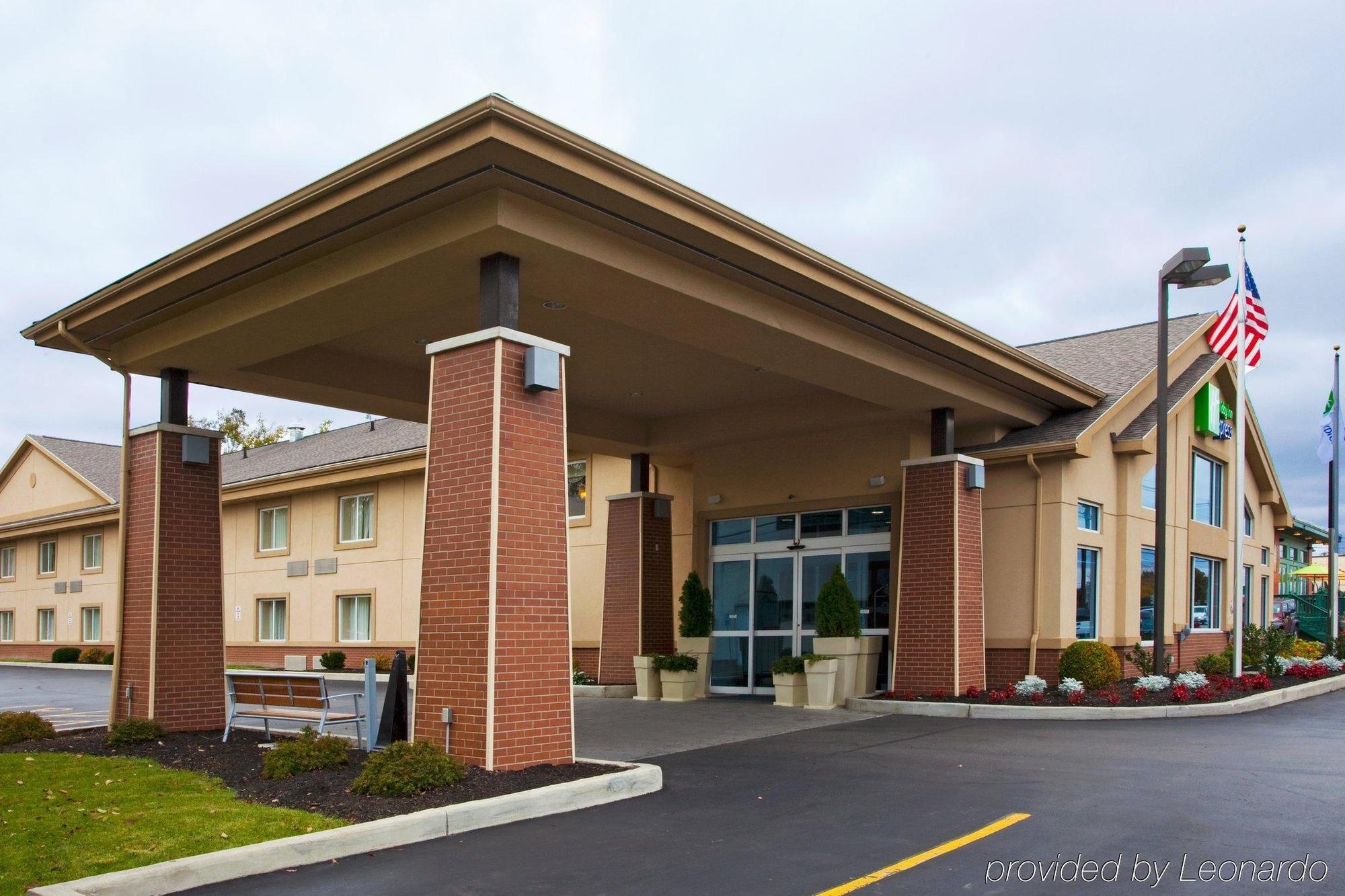 Country Inn & Suites By Radisson, Rochester-Pittsford-Brighton, Ny Exterior photo